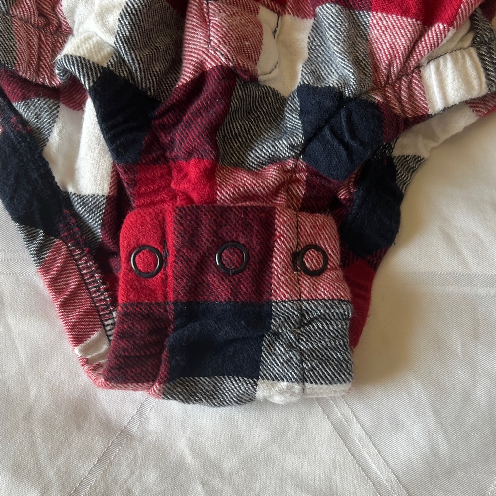 Wrangler Western Long Sleeve Red and Black Plaid Flannel Onesie 100% Cotton 12M - Picture 6 of 9